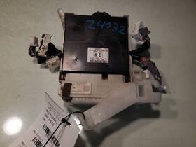 663.to1n13 Toyota Prius 2013 Fuse Box Cabin 55032