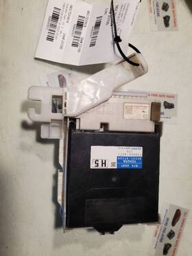 663.to1n14 Toyota Prius 2014 Fuse Box And Multiplex Module Cabin 47671