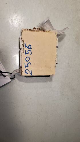 82730-07111 Toyota 663.to1o16 Avalon 2016 Fuse Box Cabin 2.5l