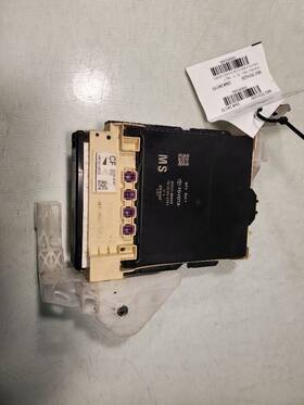 663.to1u20 Toyota Camry 2020 Fuse Box Cabin 52440