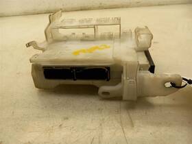 82730-0a020 Toyota 2022 Corolla Cross Xle 2.0l Awd At Cabin Fuse Box