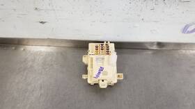 8273004010 Toyota 01 2001 Tacoma Interior Cabin Fuse Box