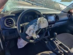 82730-04062 Toyota 8273004062 Fuse Box Cabin Under Dash Fits 2015-2019 Tacoma Oem