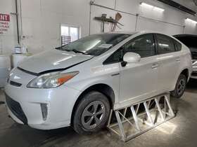 8657247070 Toyota Used Hybrid / Electric Vehicle Sound Alert Module Fits 2013 Prius Driver