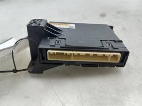 88650-47280 Toyota 12-15 Prius V 1.8l Fwd At Chassis Ecm Ac Amplifier Control Module