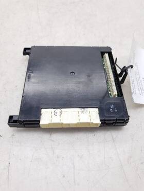 89221-07040 Toyota 13-15 Avalon Multiplex Network Control Module Ecm Assembly