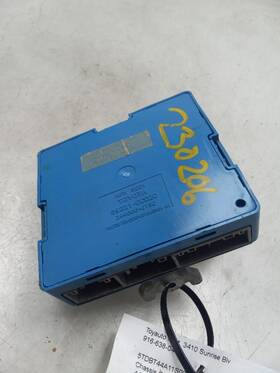 89221-0c020 Toyota Chassis Ecm Multiplex Network Body Fits 01-04 Sequoia