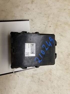 8953033210 Toyota 12-15 Camry Transission Control Module Chassis Ecm Assembly