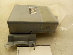 8965062020 Toyota 16-19 Mirai Chassis Ecm Power Steering Control Module Assembly