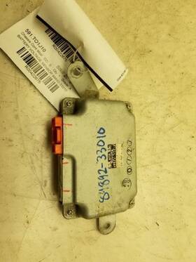 89892-33010 Toyota 07 08 09 10 11 Camry Battery Voltage Sensor