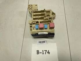 Md1t4r6 Toyota 2008 Camry Hybrid Interior Cabin Fuse Box Oem