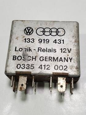 035906263f Volkswagen 1973 Beetle Oem Seatbelt Relay Control Module