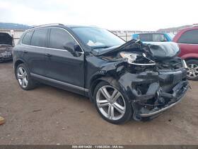 663.vw1517 Volkswagen Touareg 2017 Fuse Box Cabin 1406778