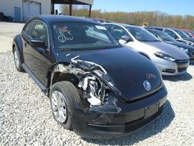663.vw1c14 Volkswagen Beetle 2014 Fuse Box Cabin 569425