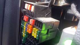 663.vw1o13 Volkswagen Passat 2013 Fuse Box Cabin