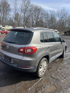663.vw1t10 Volkswagen Tiguan 2010 Fuse Box Cabin 44501