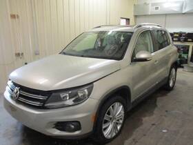 Volkswagen 663.vw1t12 Tiguan 2012 Fuse Box Cabin 1729664