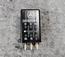 1977-1989 Mercedes-benz Intermittent Wiper Relay Module 0008210863 Oem Used. Fixed Price $42.56.