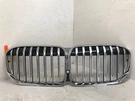 Grille Bmw G11 G12 730DX 730I 730LDX 730LI 51138494817 Oem. Fixed Price $275.50.
