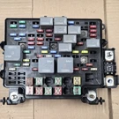 Fuse Box LB7 Lly Chevrolet Gmc Silverado Sierra Duramax 03 05 Engine 15177120-02. Fixed Price $165.80.