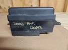 2007 - 2010 Mini Cooper Oem Engine Fuse Box Assembly. Fixed Price $35.00.