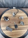 01-02 Lexus GS300 2JZGE A/t Ignition Glove Door Trunk Lock Key Set Oem. Fixed Price $199.00.