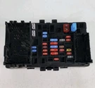 2015 Gmc Yukon Slt 4WD Cabin Fuse Box 5.3L 8 Cylinder P/n 23200660. Fixed Price $65.00.